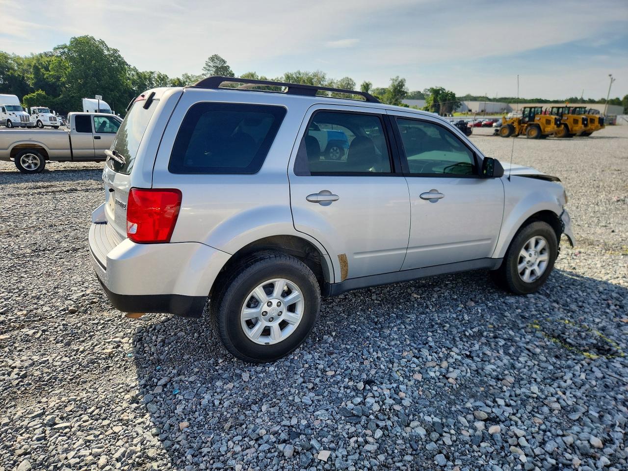 Mazda Tribute I