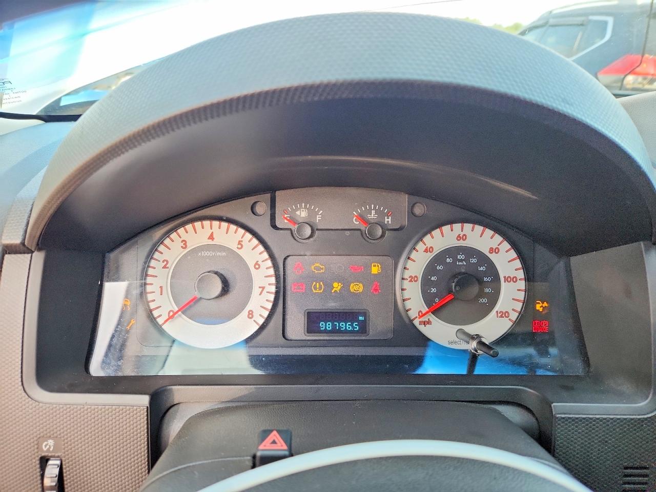 Mazda Tribute I