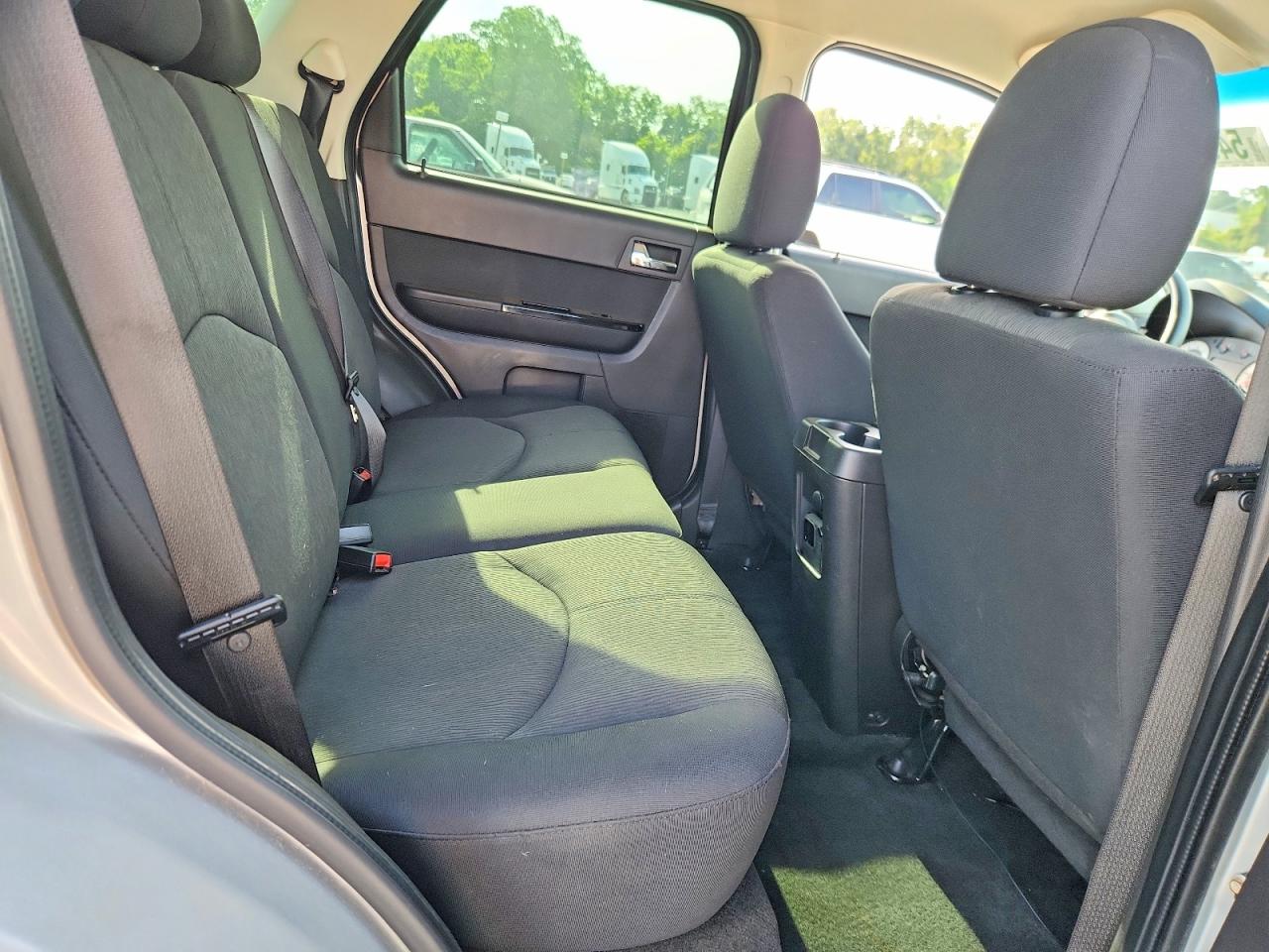 Mazda Tribute I
