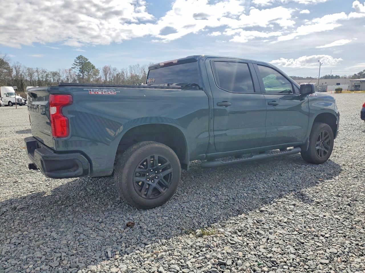 Chevrolet Silverado K1500 Trail Boss Custom
