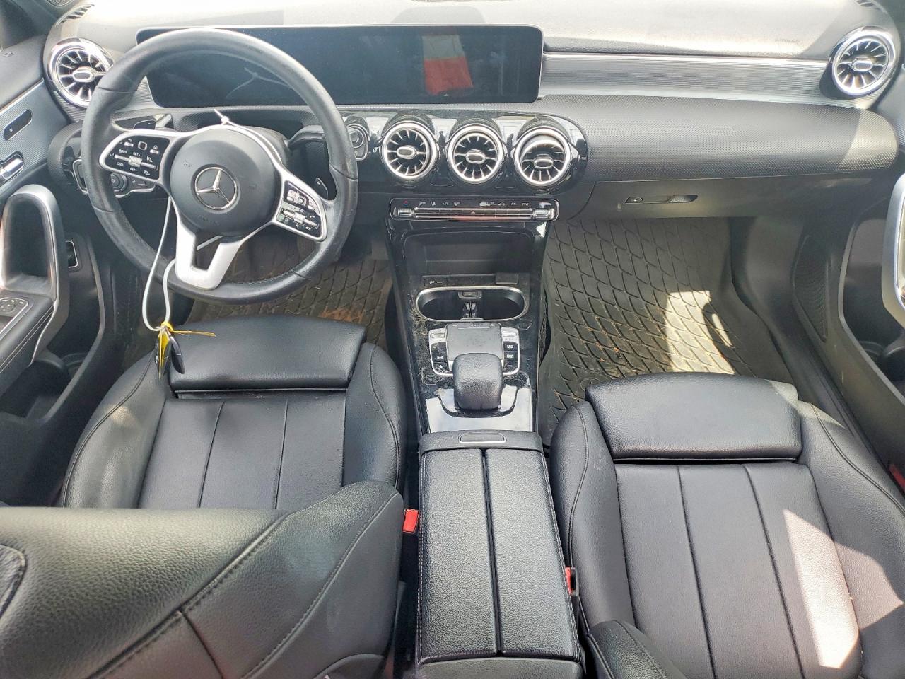 Mercedes-Benz A-Class 220