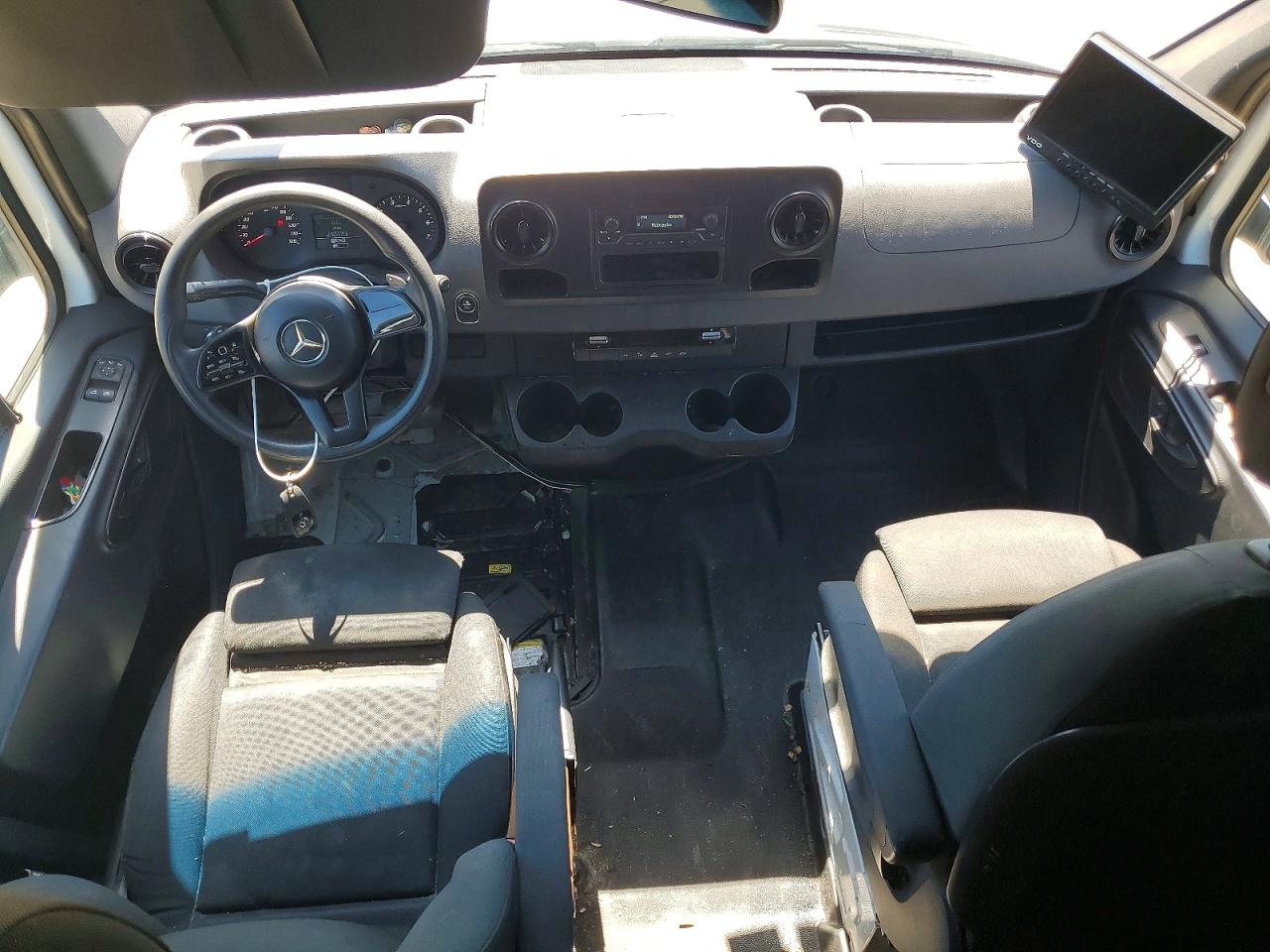 Mercedes-Benz Sprinter 2500