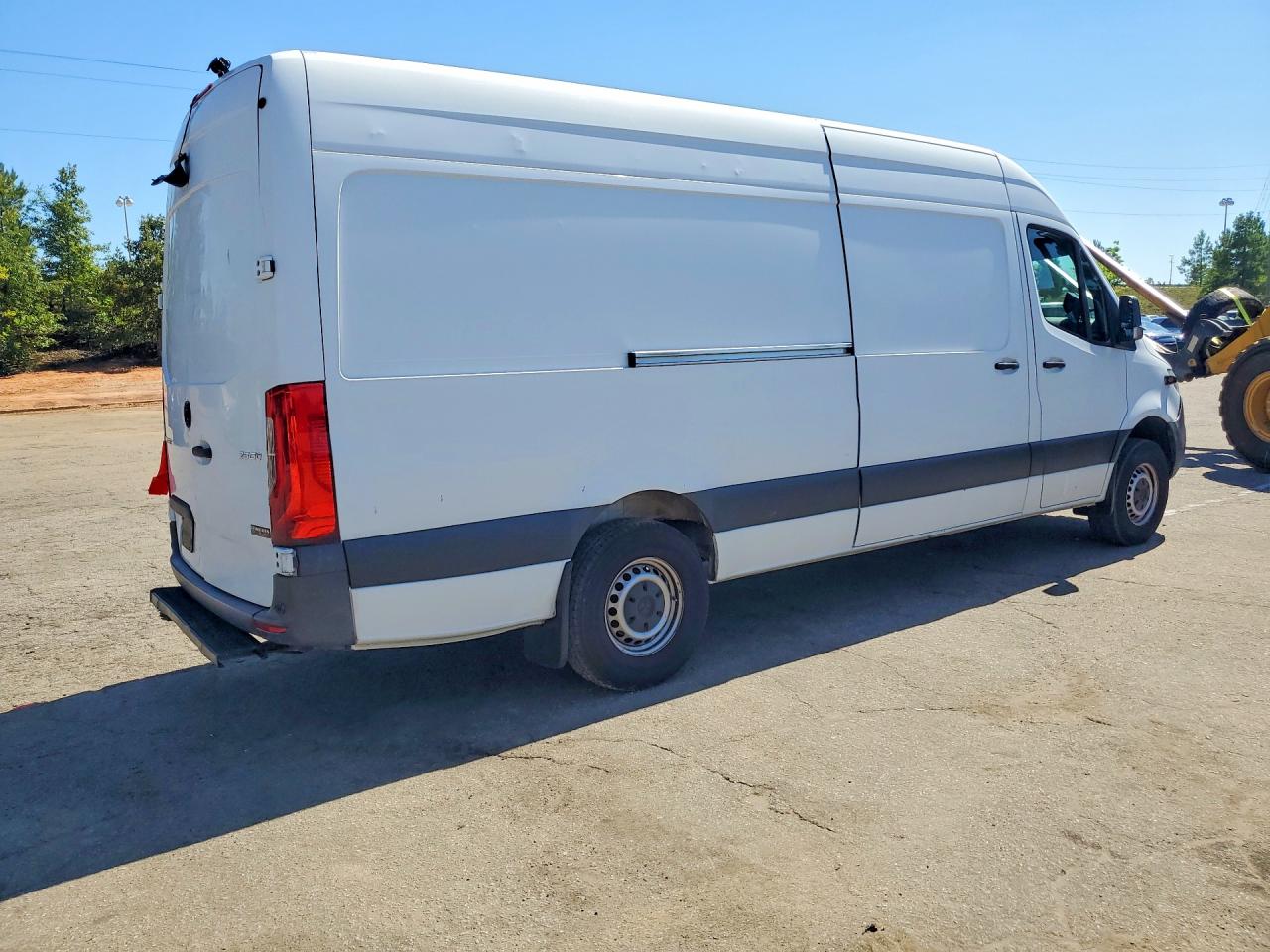 Mercedes-Benz Sprinter 2500
