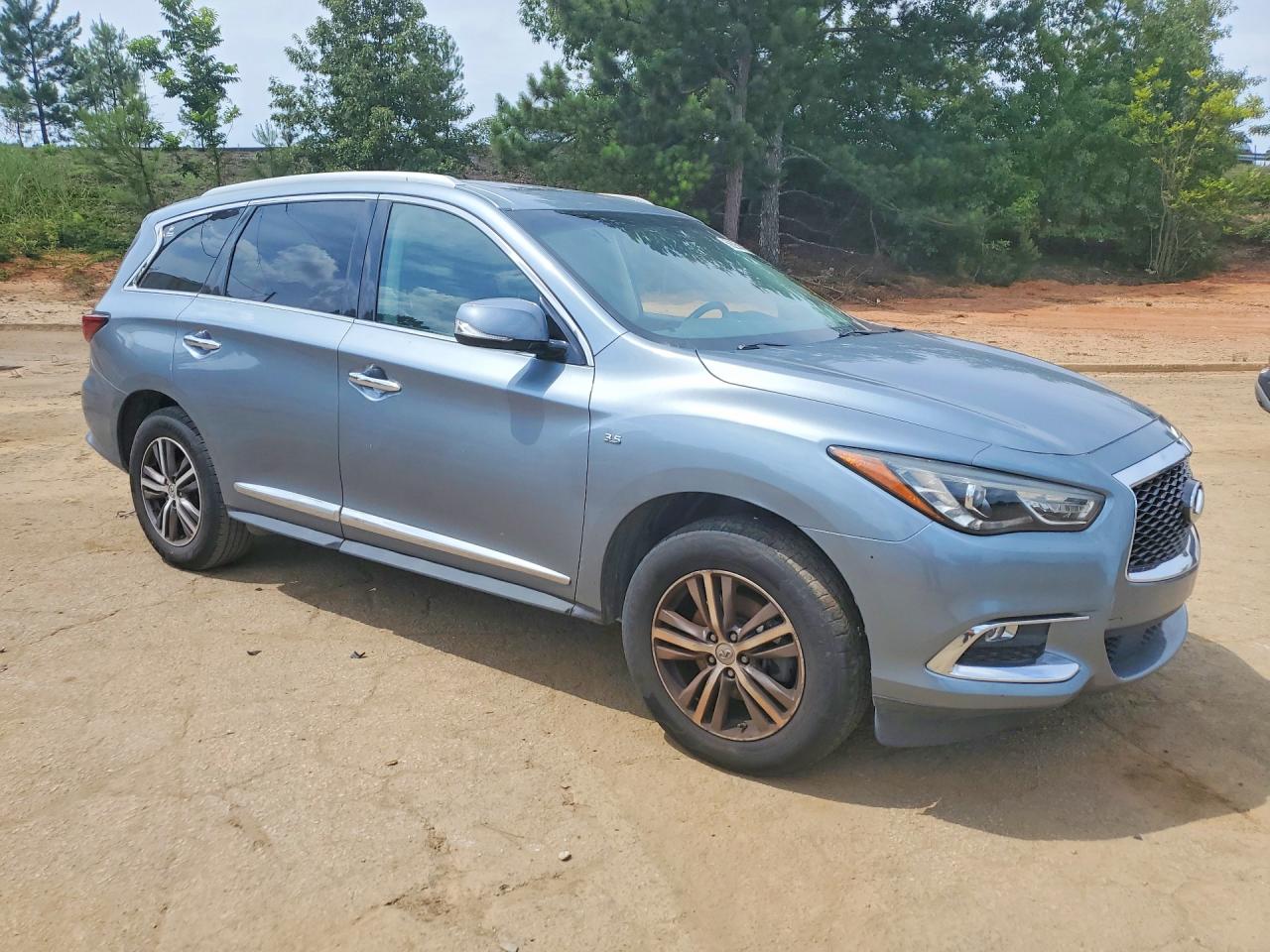 INFINITI Qx Base
