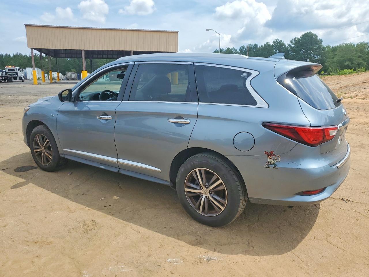 INFINITI Qx Base