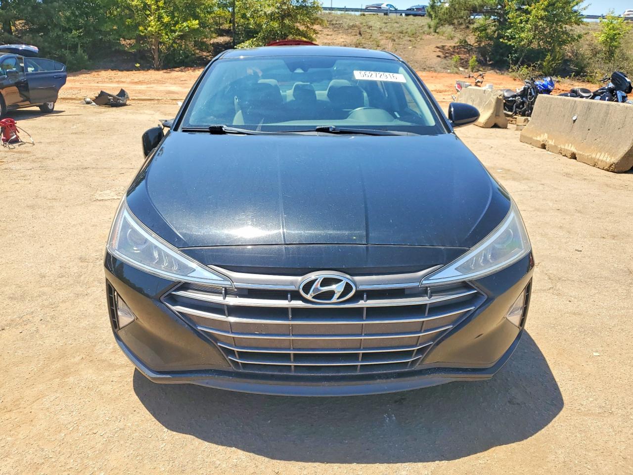Hyundai ELANTRA Value Edition