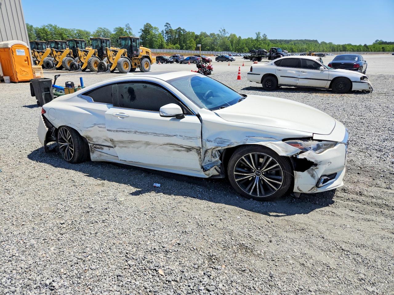 INFINITI Q60 3.0t Luxe