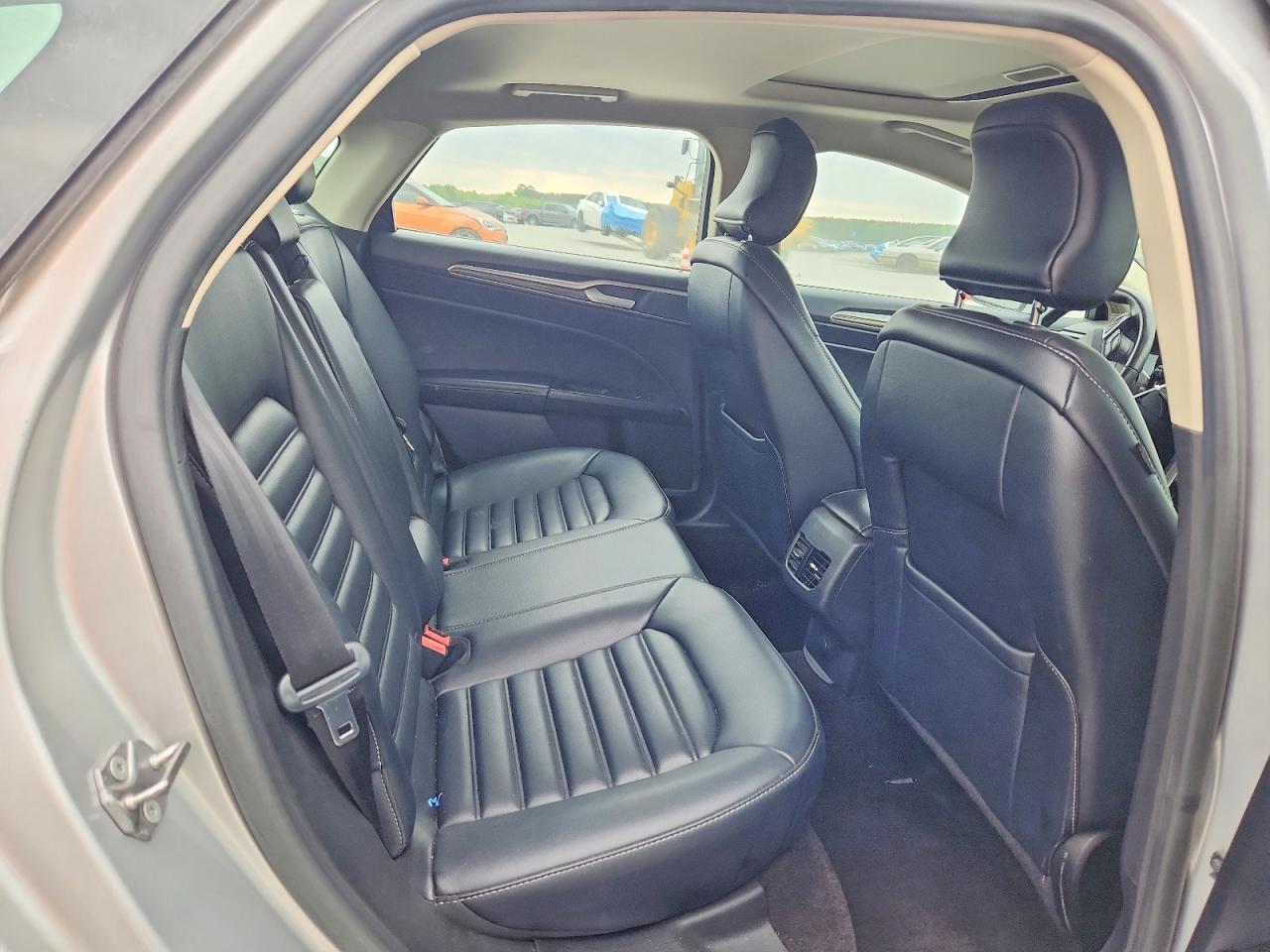 Ford Fusion Sel