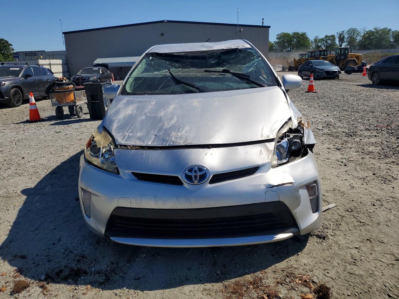 Toyota Prius Three