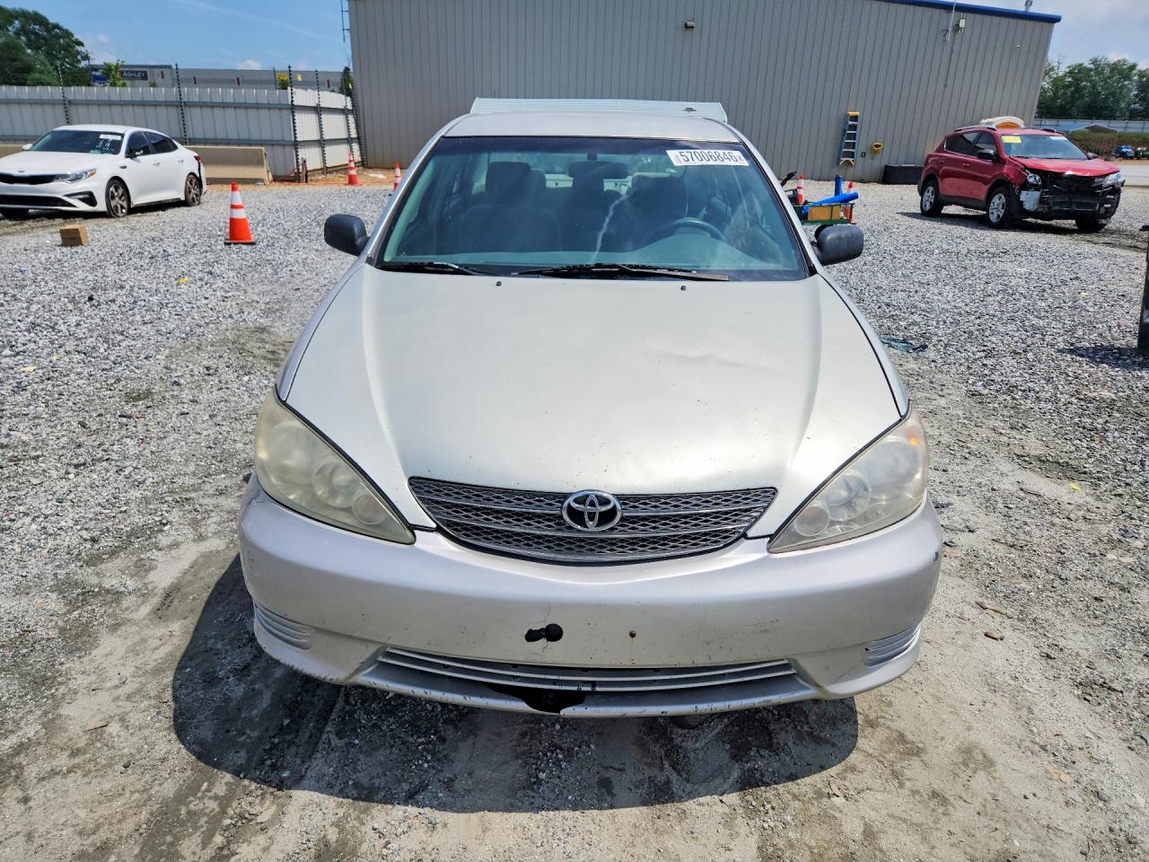 Toyota Camry Standard