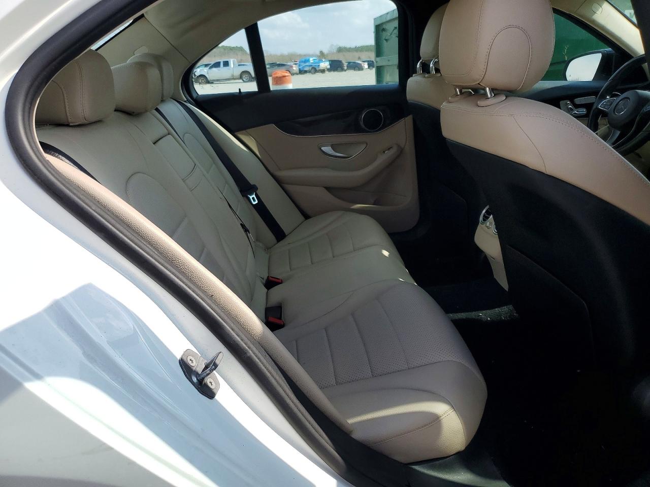 Mercedes-Benz C-Class 300
