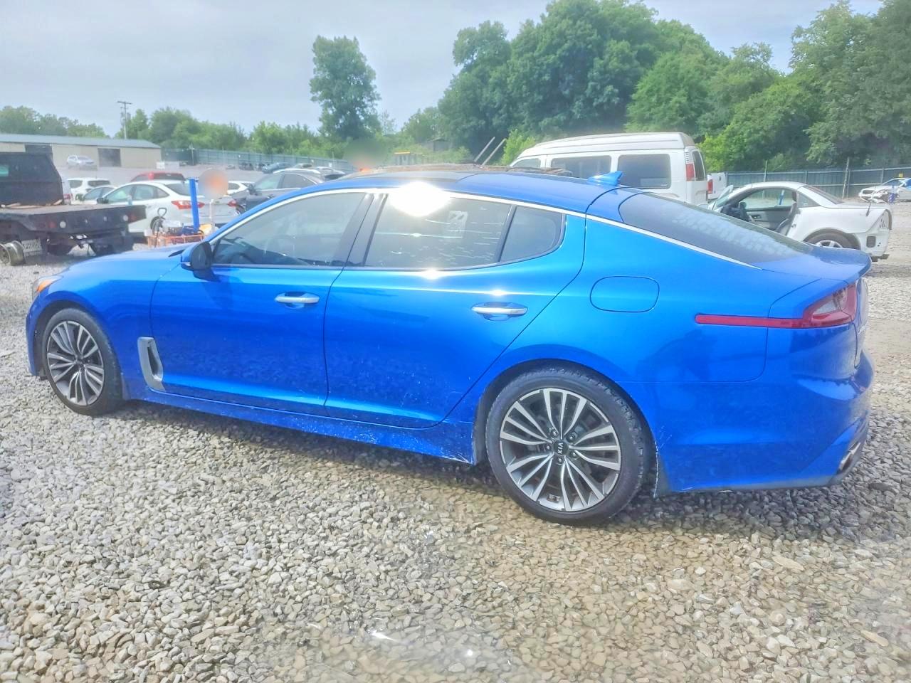 Kia Stinger Premium