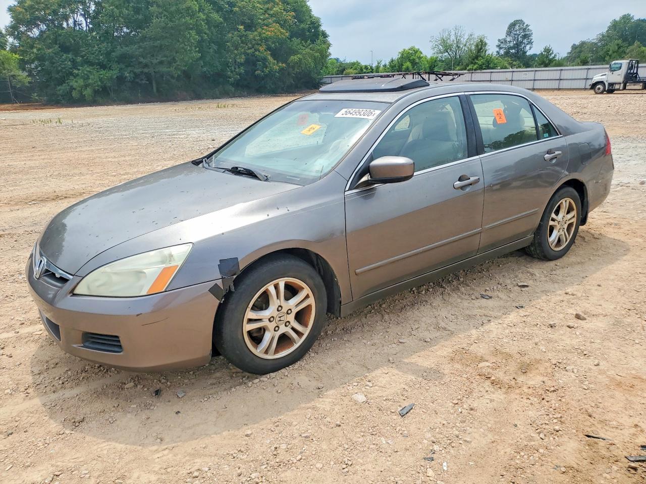 Salvage Honda Accord Image