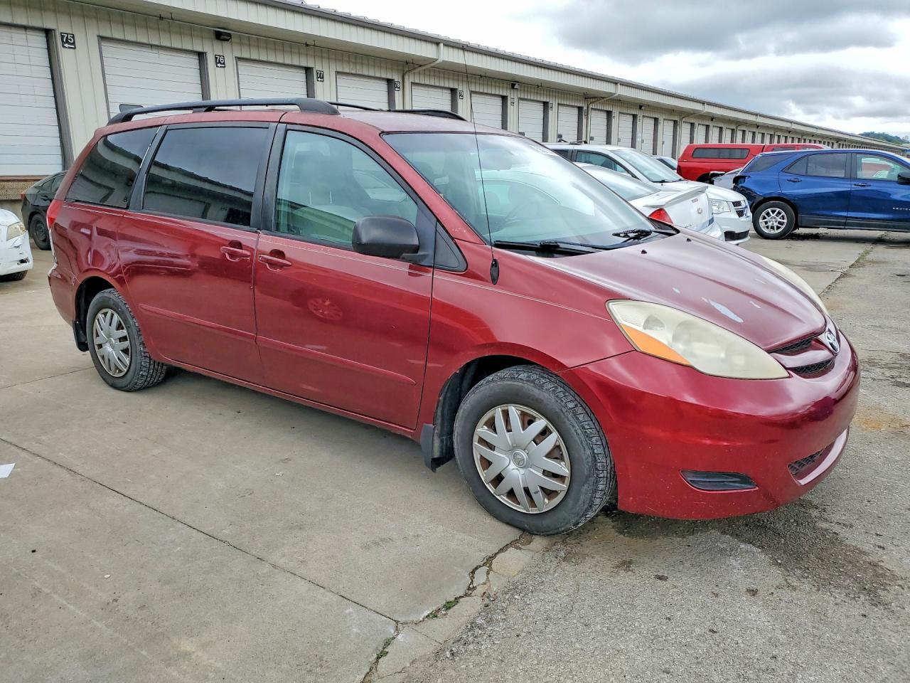 Toyota Sienna Le 7-passenger