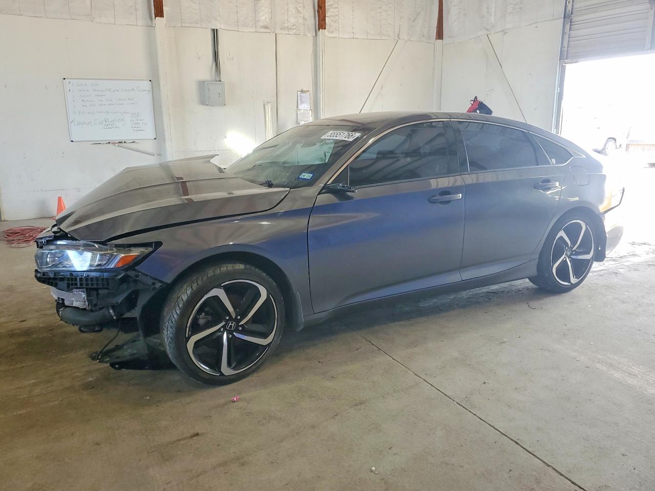 Salvage Honda Accord Image
