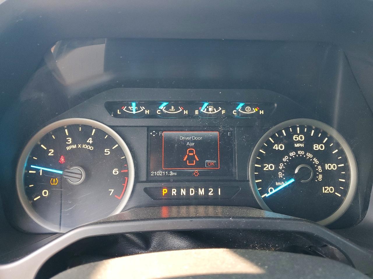 Ford F-150 Super Cab