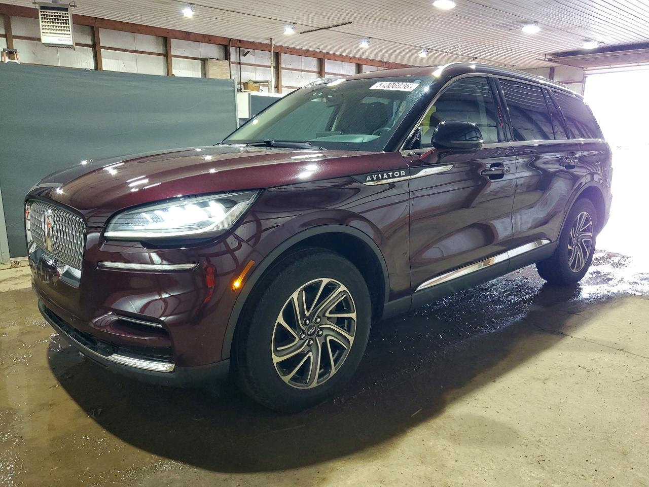 Salvage Lincoln Aviator Image