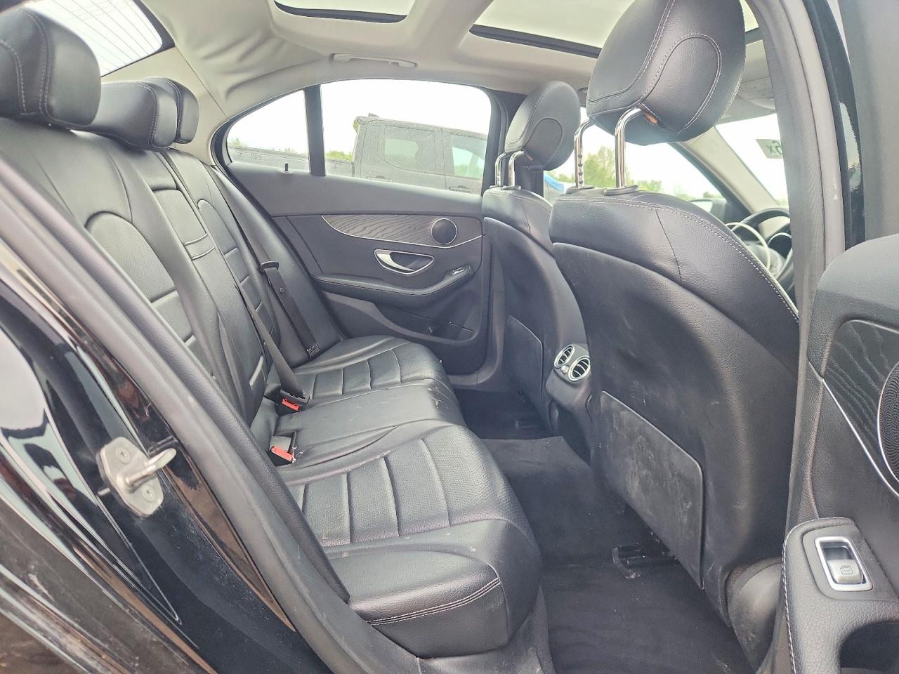 Mercedes-Benz C-Class 300 4matic