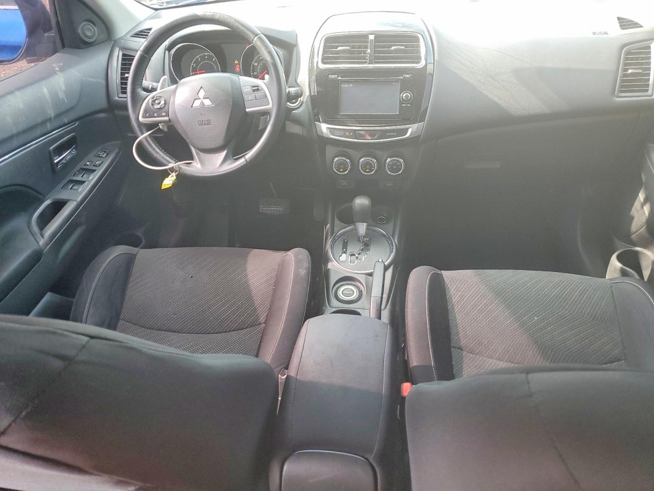 Mitsubishi Outlander Se