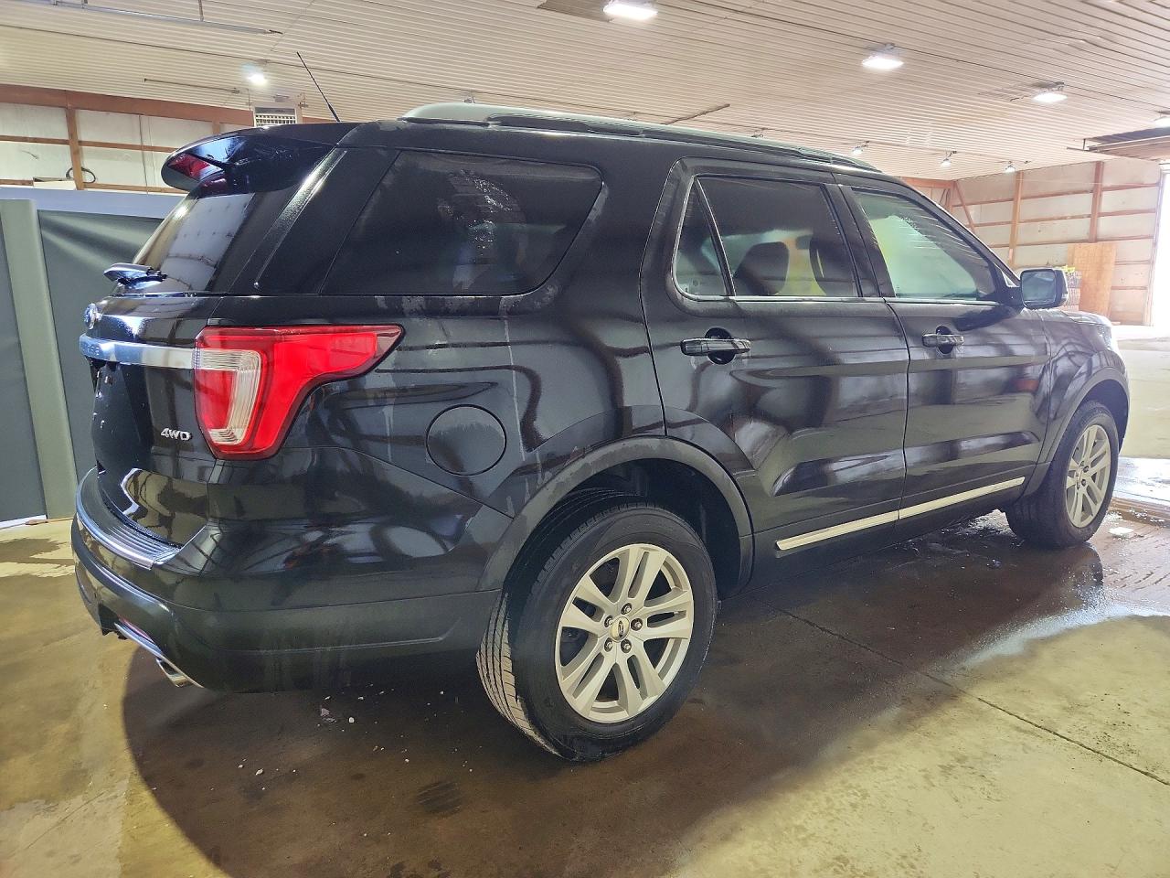 Ford Explorer Xlt