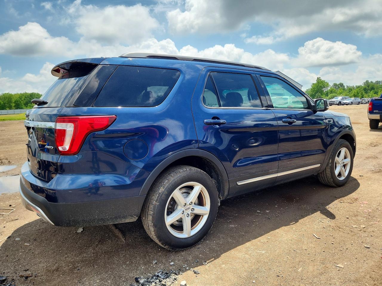 Ford Explorer Xlt