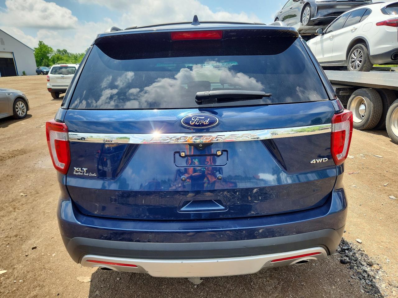 Ford Explorer Xlt