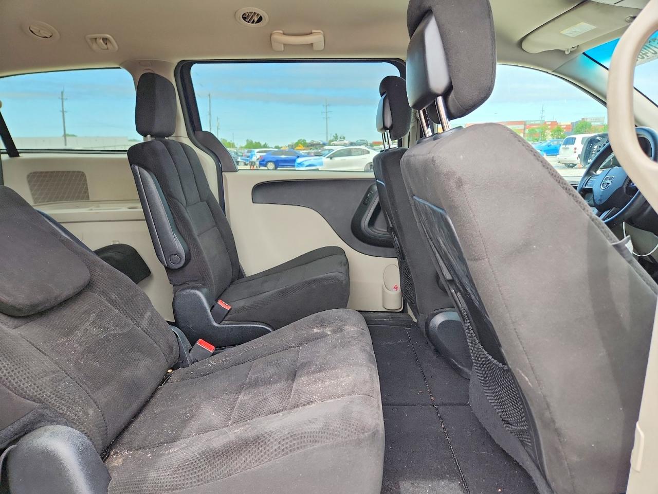 Dodge Caravan
