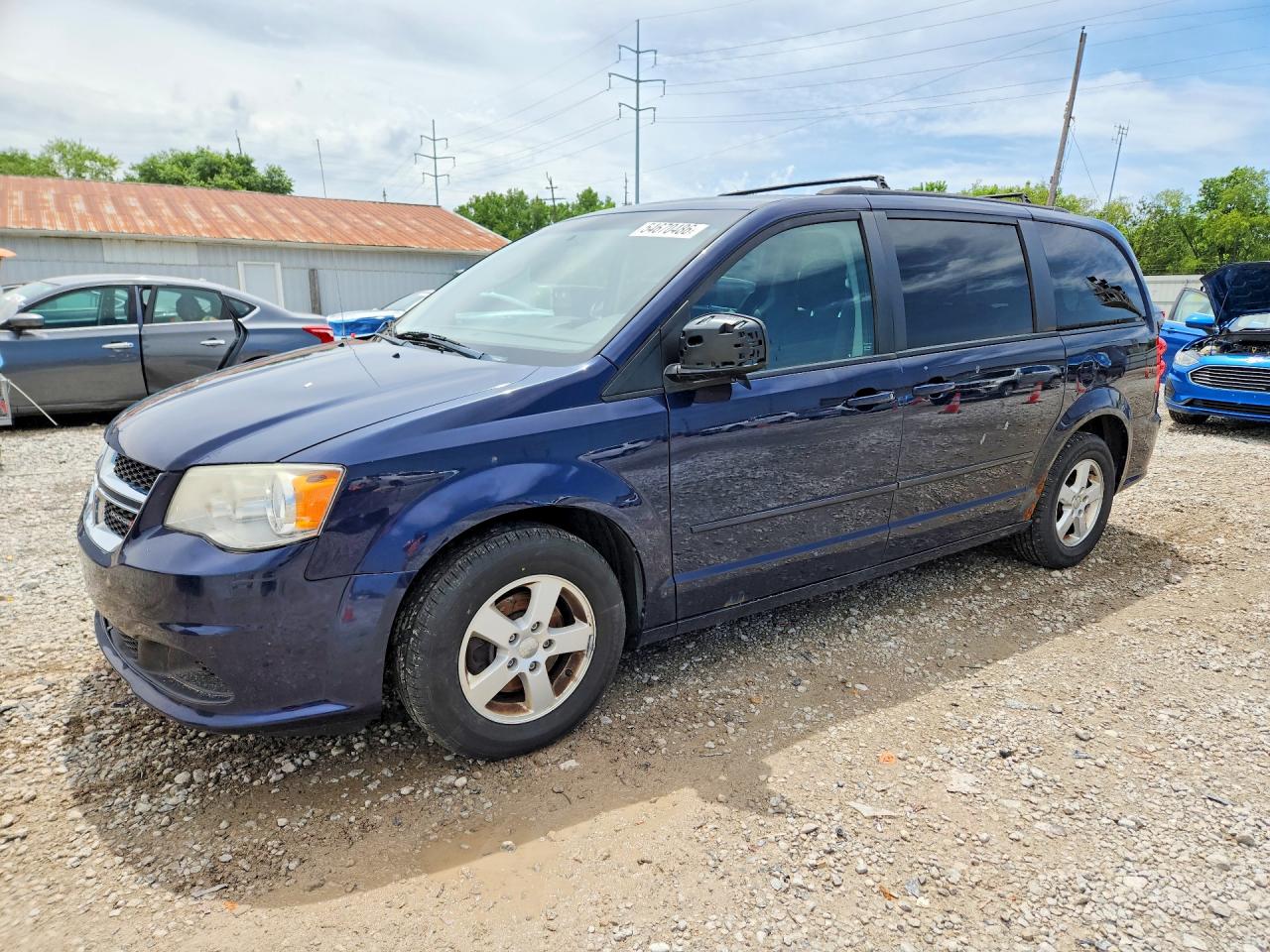 Salvage Dodge Caravan Image