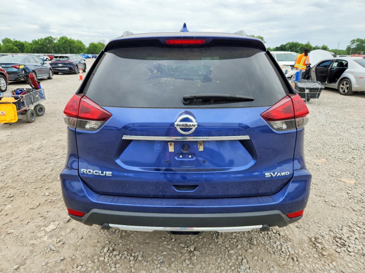 Nissan Rogue Sv