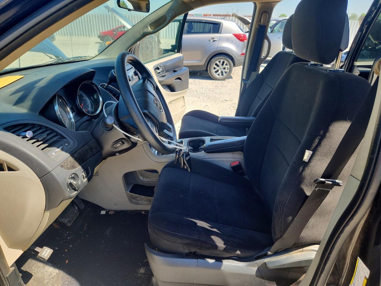 Dodge Caravan Sxt