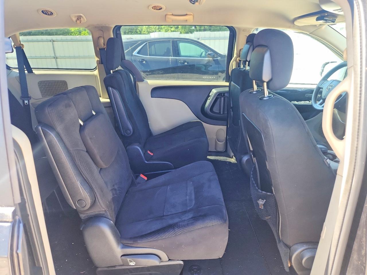Dodge Caravan Sxt