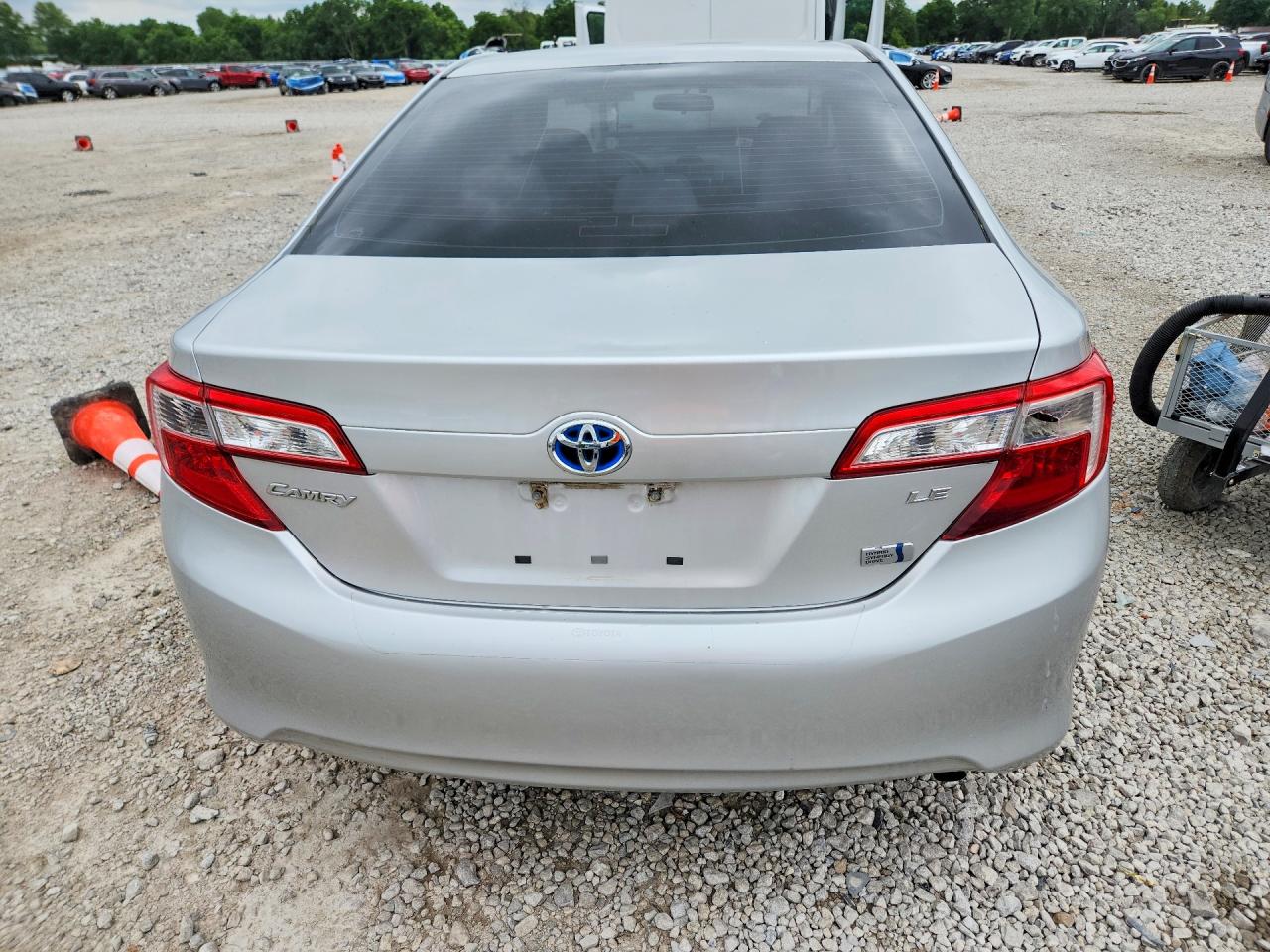 Toyota Camry Le