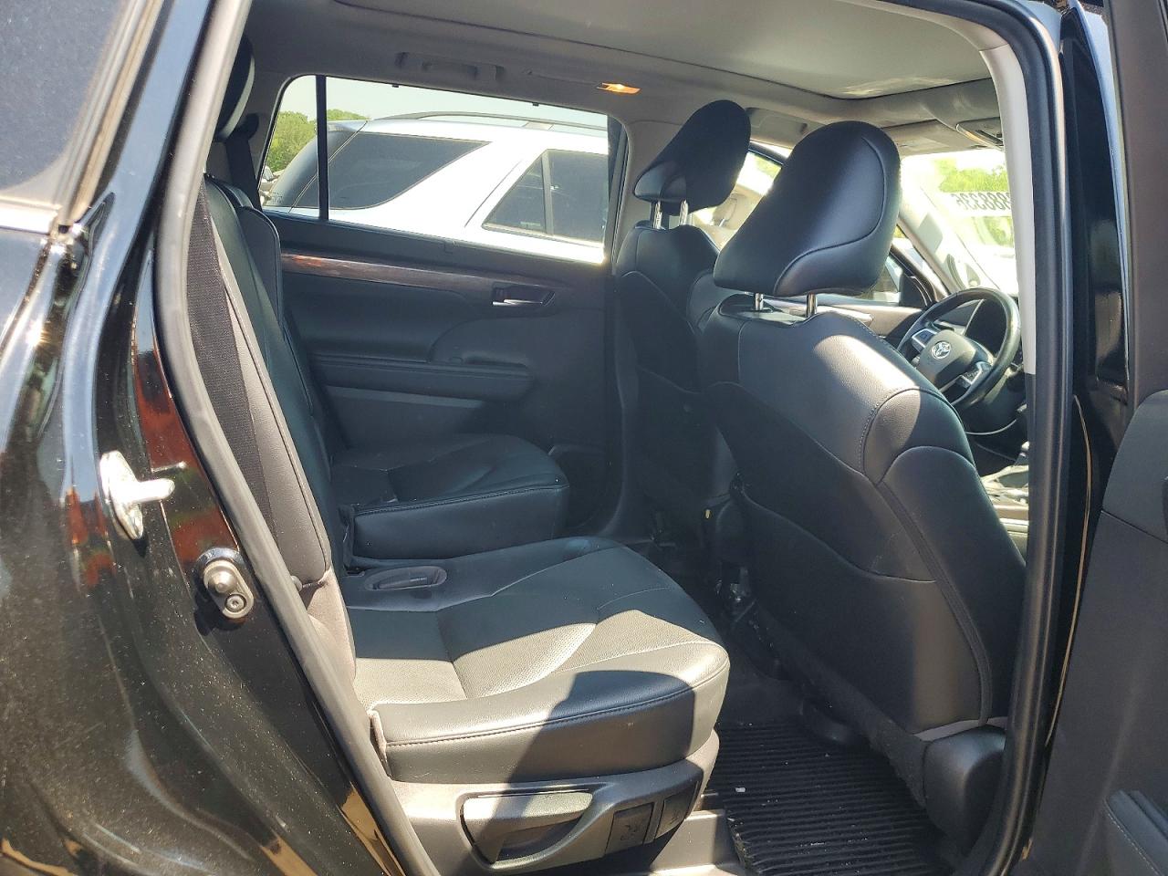 Toyota Highlander Platinum