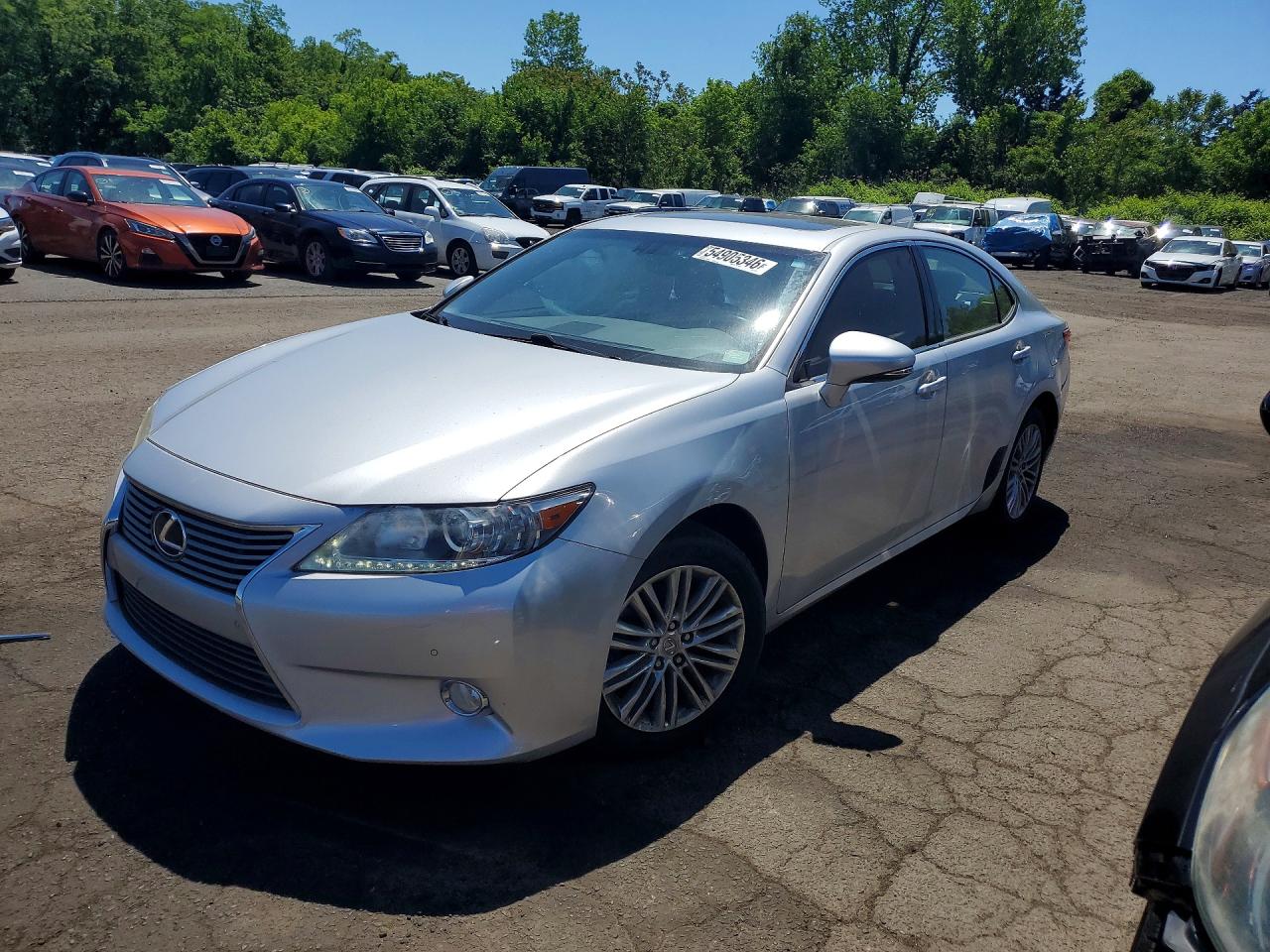 Salvage Lexus Es Image