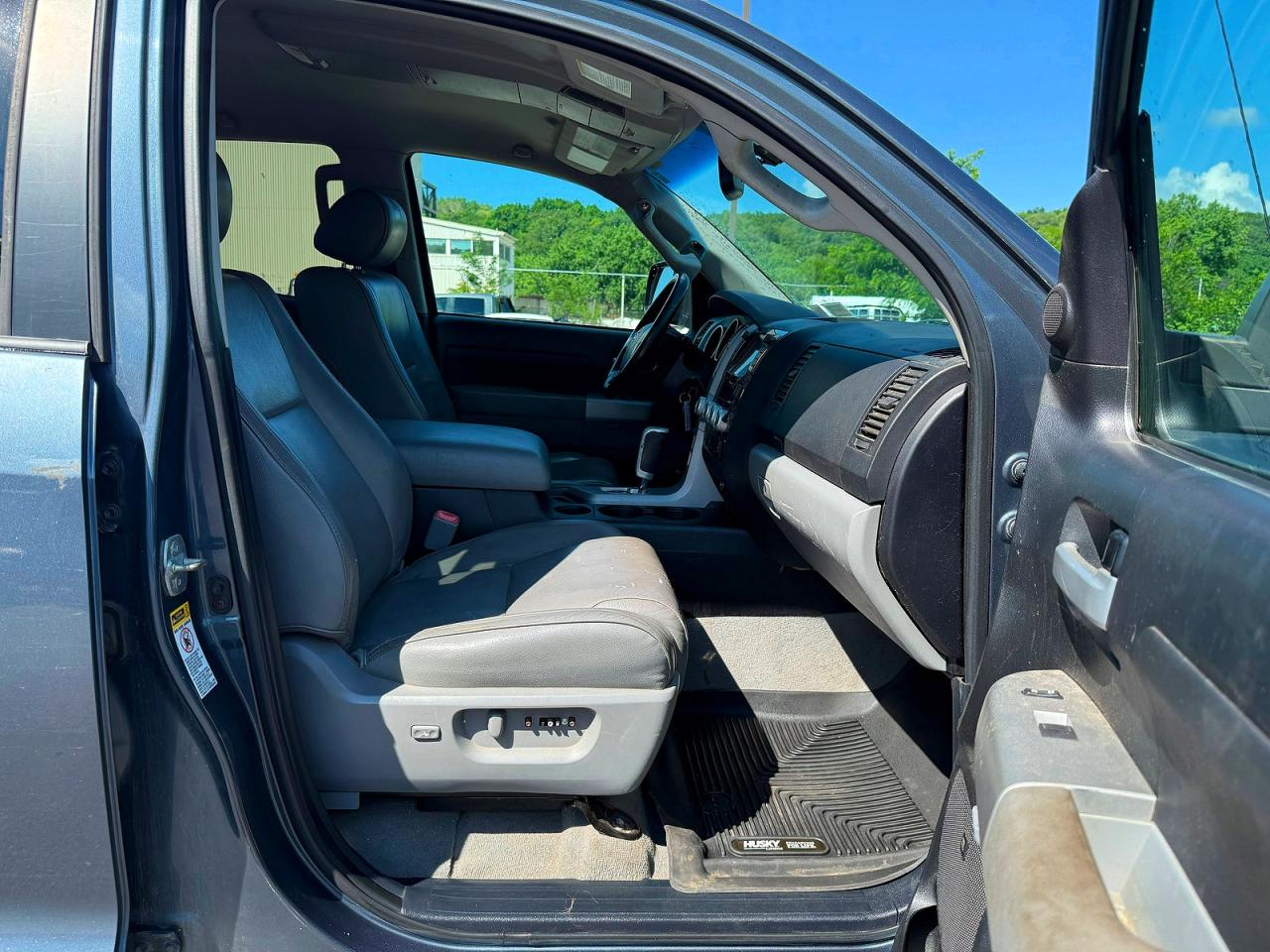 Toyota Tundra Double Cab Limited