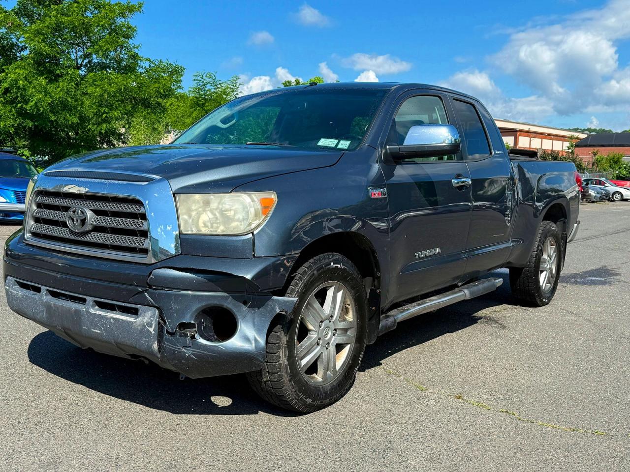 Toyota Tundra Double Cab Limited