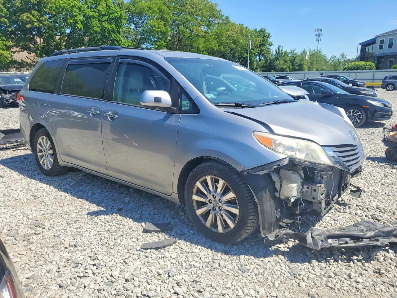 Toyota Sienna Limited 7-passenger