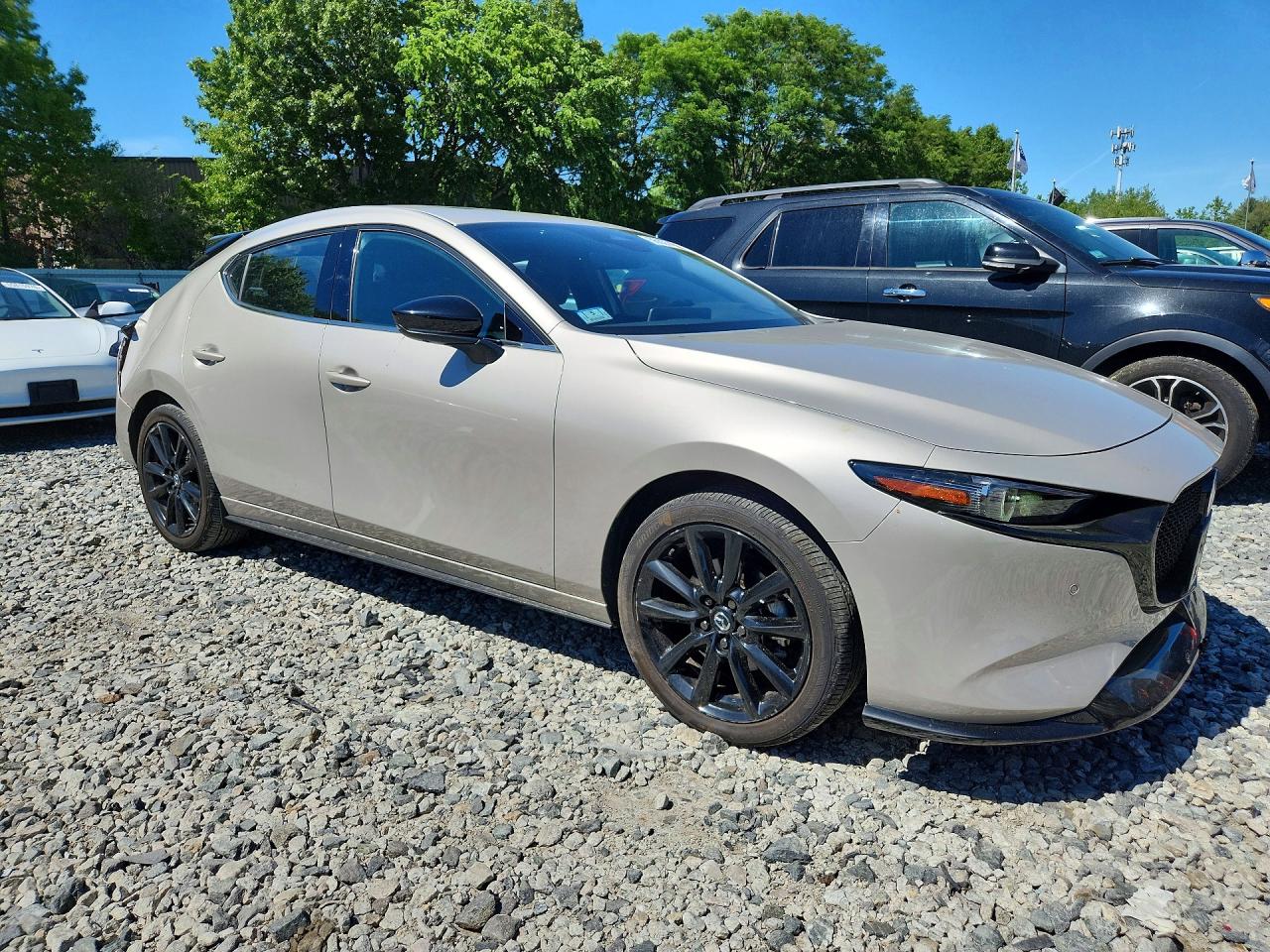 Mazda 3 Premium Plus