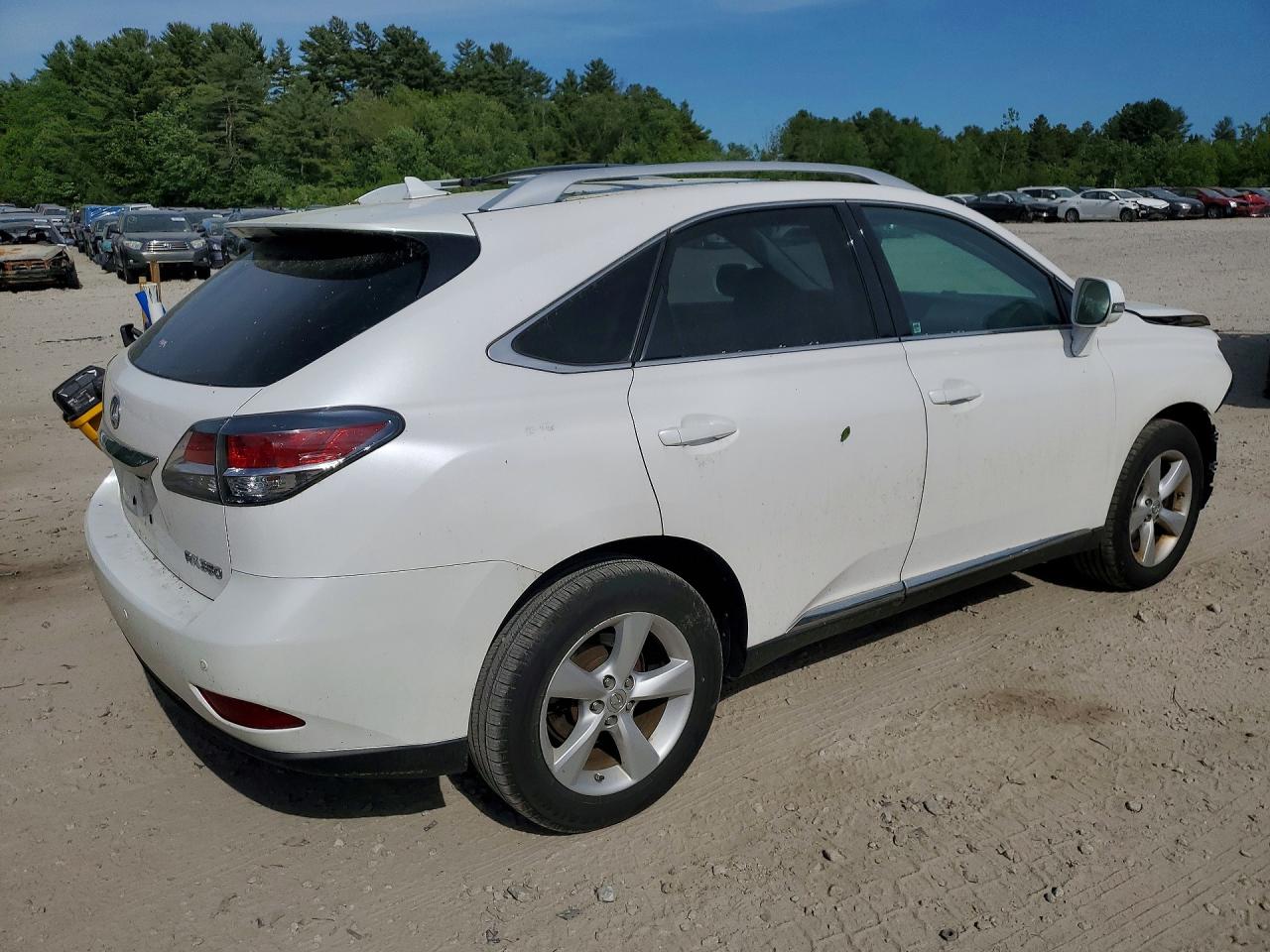 Lexus RX Base