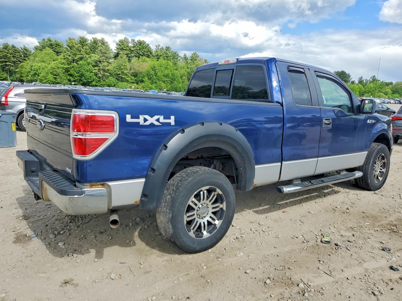 Ford F-150 Super Cab
