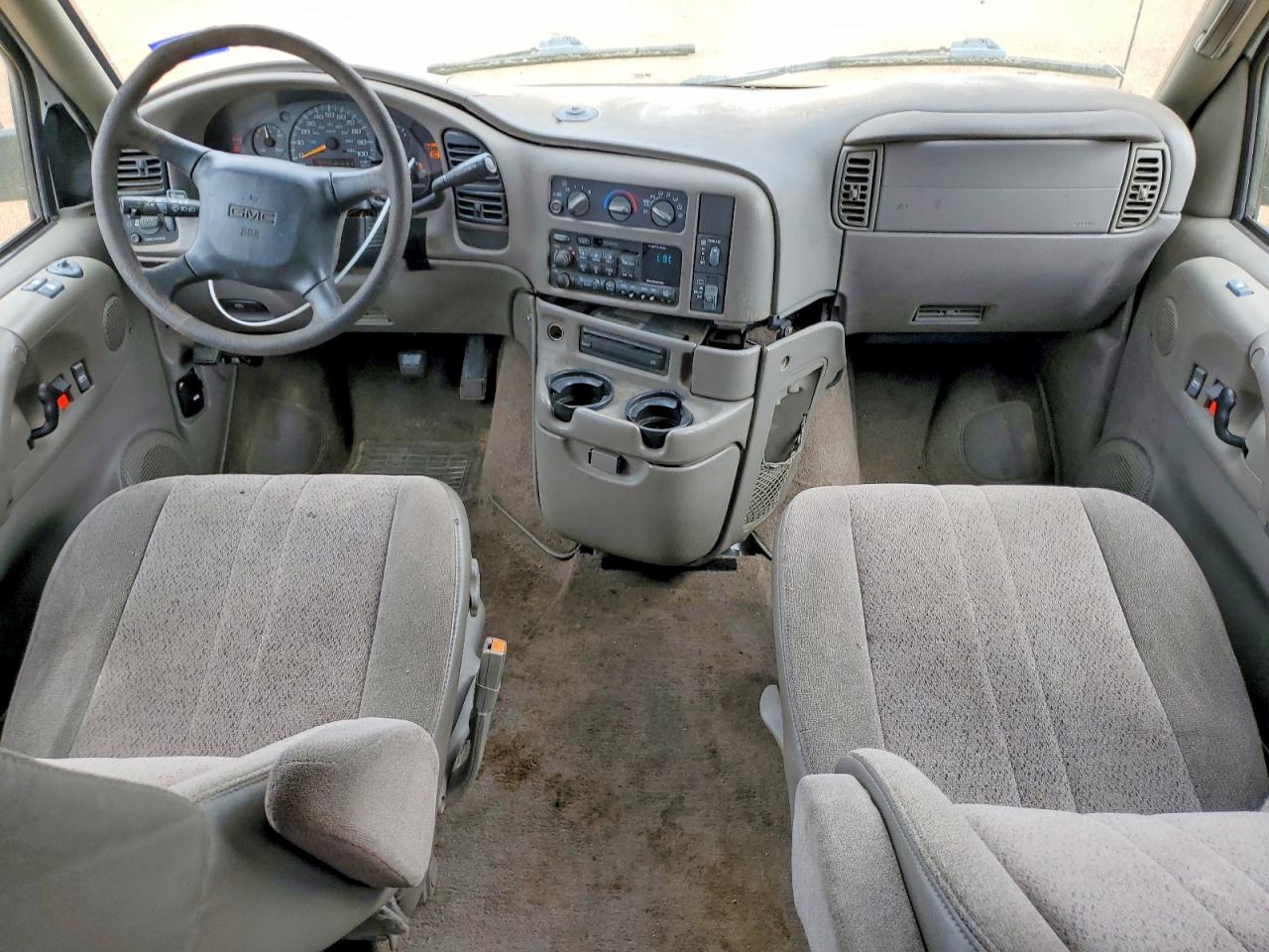 GMC Safari Xt