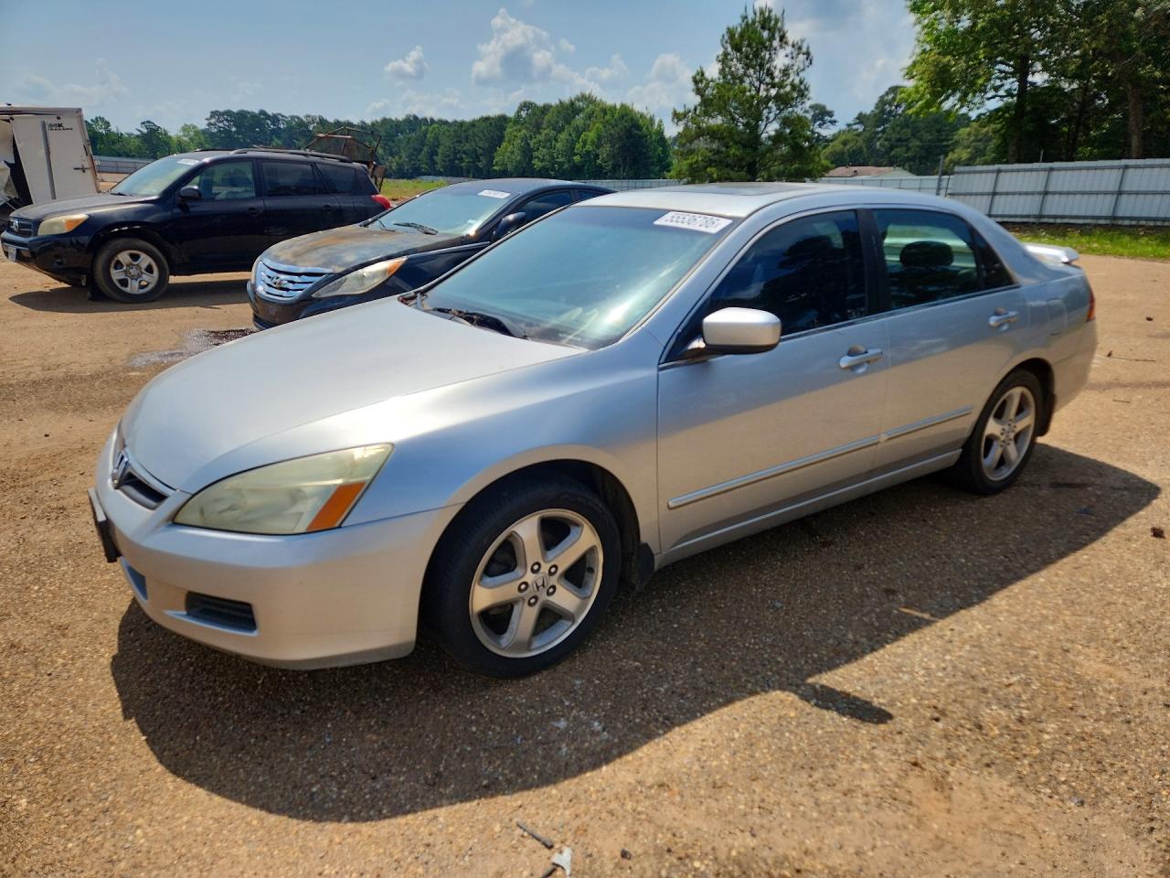 Salvage Honda Accord Image