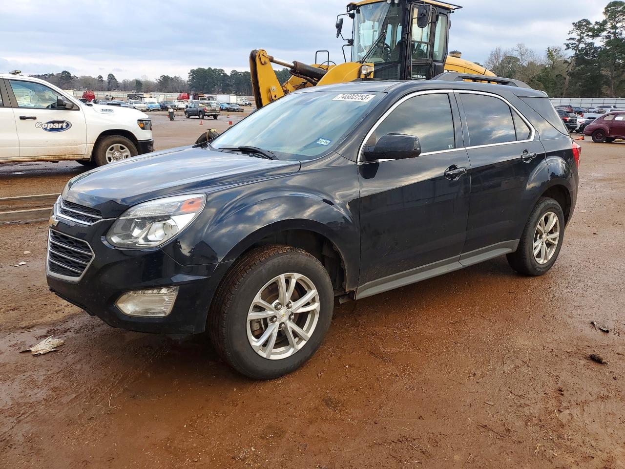 Salvage Chevrolet Equinox Image