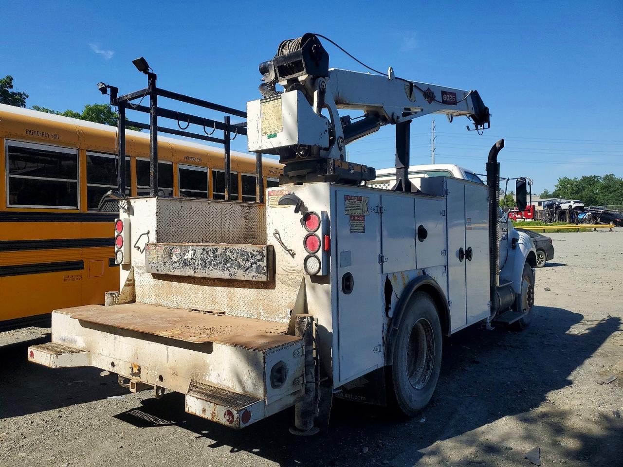 Ford F-750 Super Duty