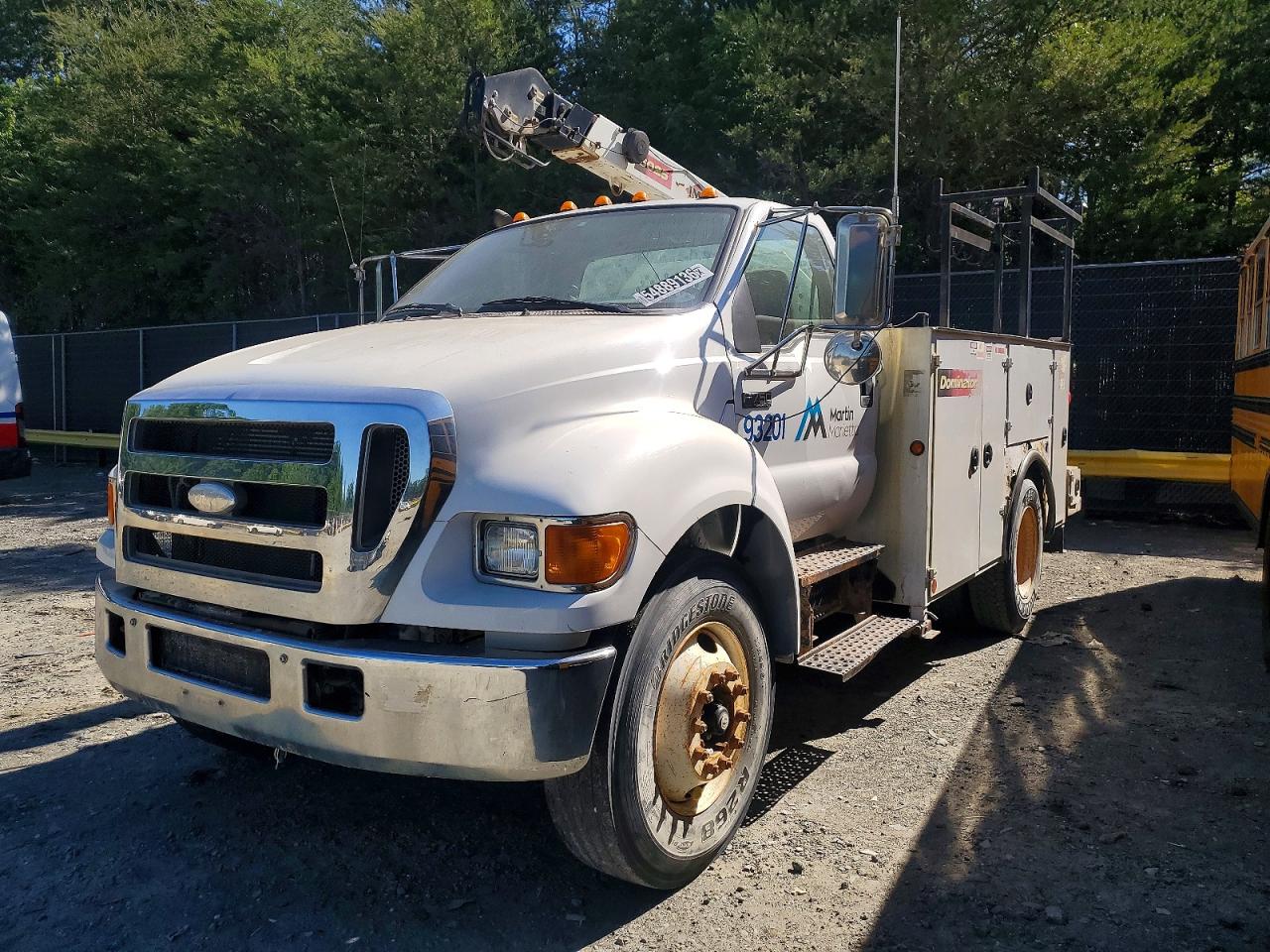 Ford F-750 Super Duty