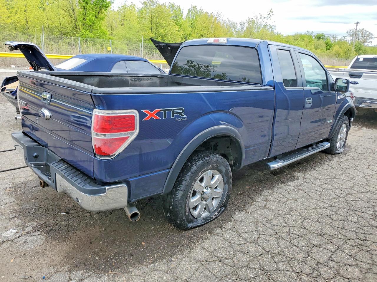 Ford F-150 Super Cab