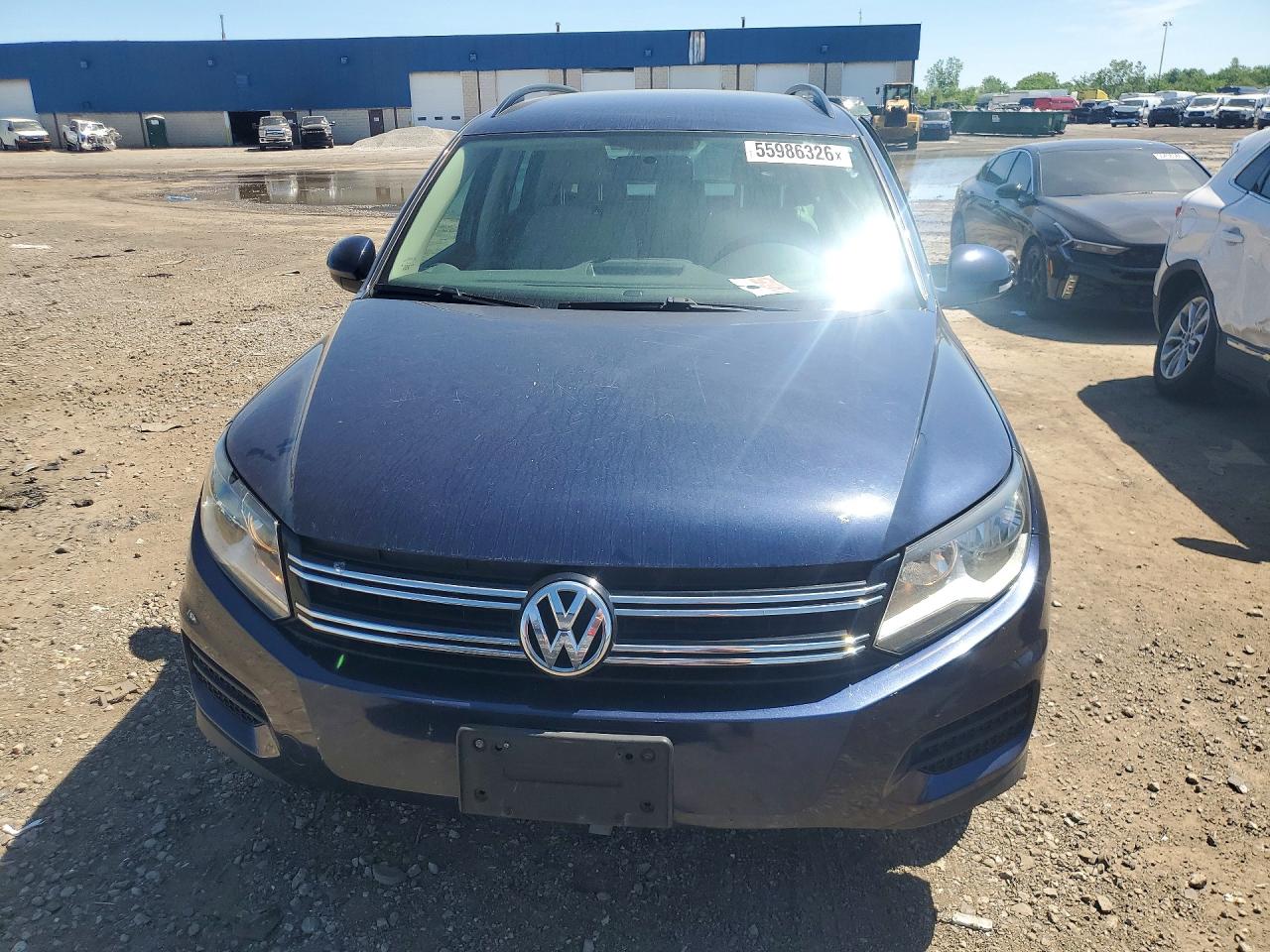 Volkswagen Tiguan S