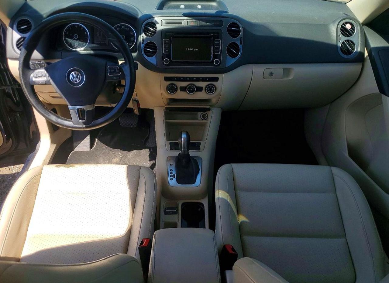 Volkswagen Tiguan S