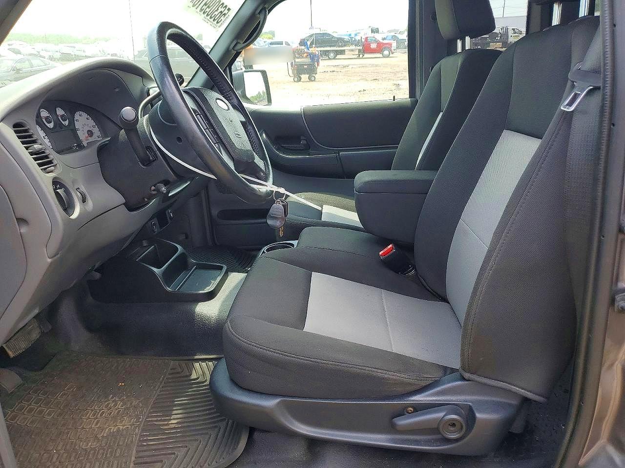 Ford Ranger Super Cab