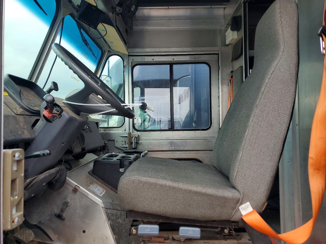Freightliner Mt45 Chassis